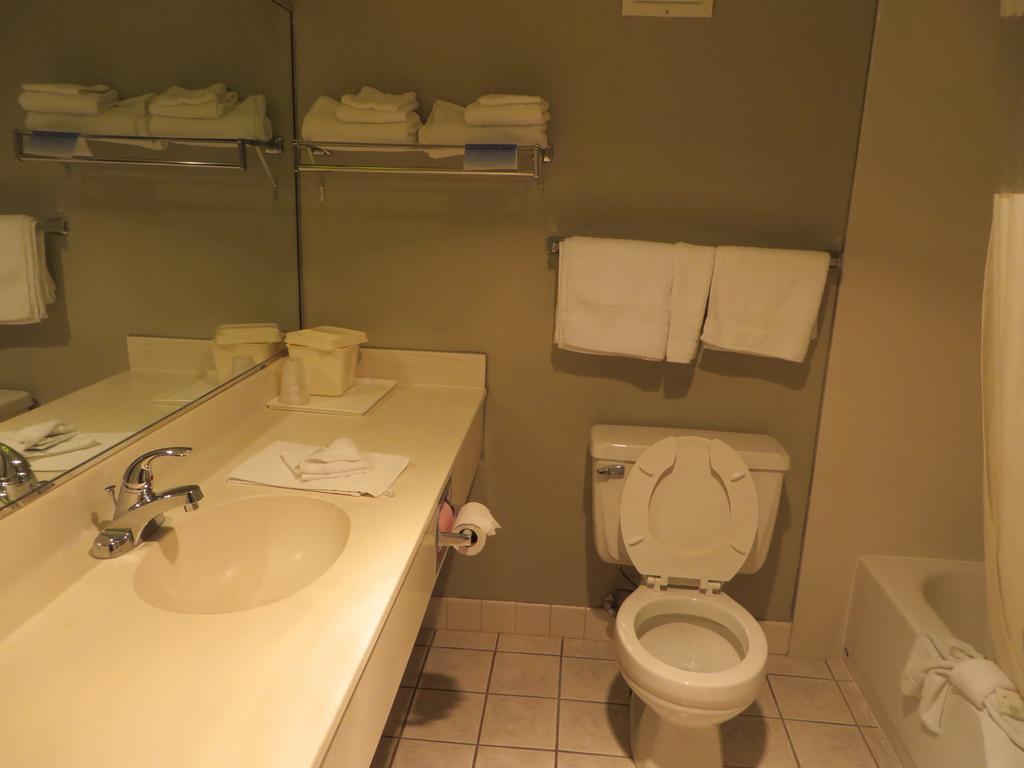 Ambers Resort And Conference Center Wisconsin Dells Habitación foto